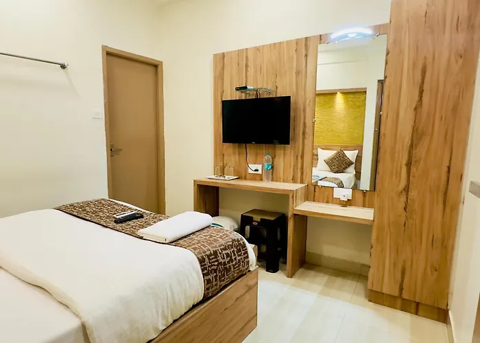 Stay Court - Business Class Hotel - Near Central Railway Station